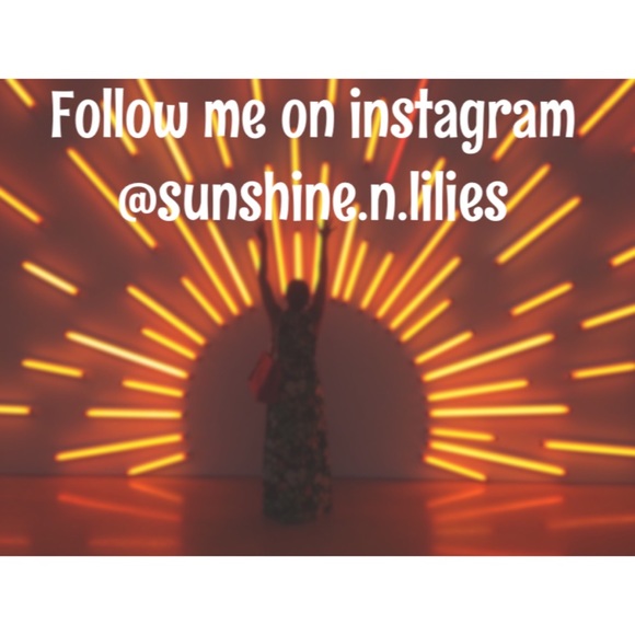 Fashion L❤️ver || Bargain Hunter || Chelsea - Picture 2 of 2